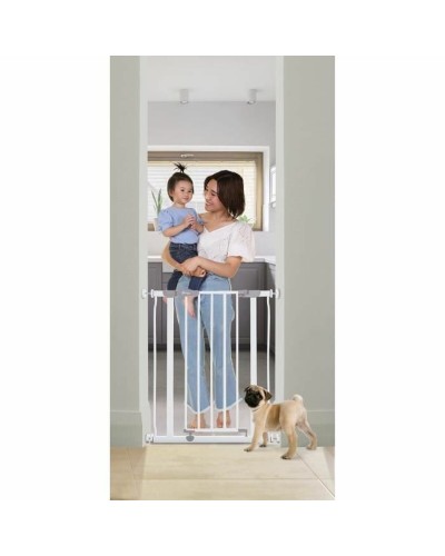 Dreambaby Safety Gate: Extra Wide and Adjustable Baby Safety Barrier, Ideal for Stairs and Doorways
